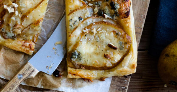 Tarte Fine Aux Poires Et Roquefort Madiran Pacherenc Du Vic Bilh